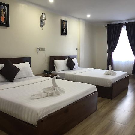 Sin Hak Seng Hotel Phnom Penh Bagian luar foto